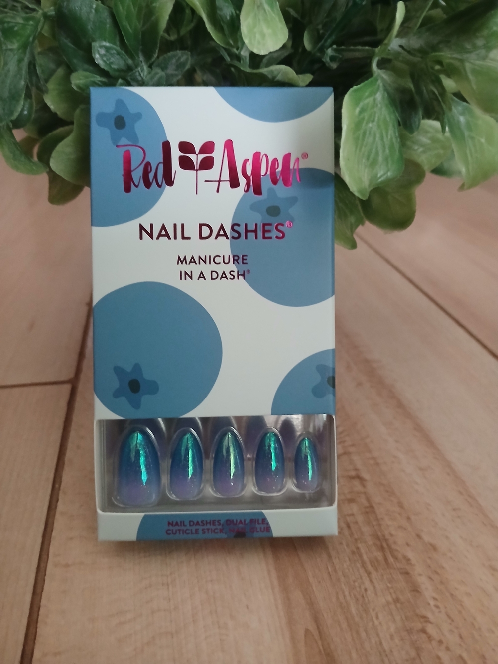 Red Aspen Nail Dashes Press On In Blue Purple Shiny Ombre Medium